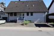 Hauptbild Familienfreundliches Ein-/Zweifamilienhaus in ruhiger Wohnlage von Paderborn-Sennelager