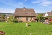 Hauptbild Viel Platz für die große Familie!gemütlich und familienfreundlichEinfamilienhaus mit großem Garten! in Bad Driburg OT